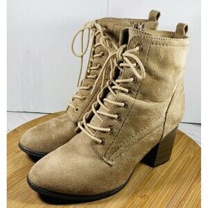 Journee Collection Women's Baylor Heel Booties Size 7